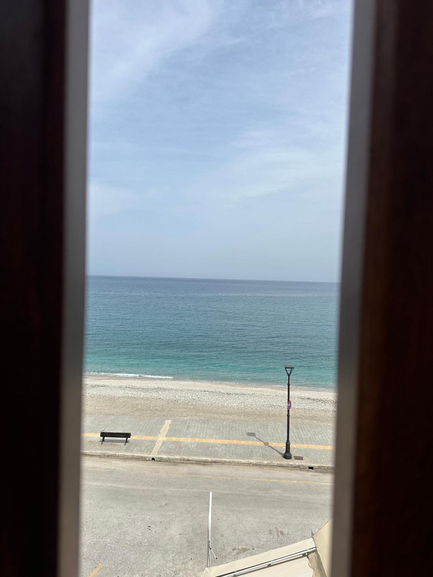 Amelia Beach Apartments Agios Ioannis  外观 照片
