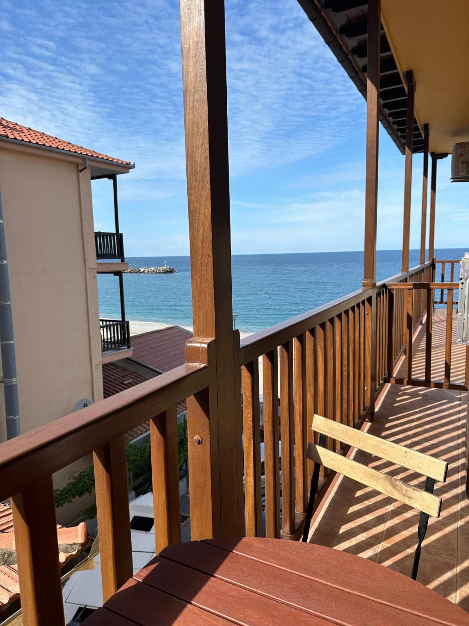 Amelia Beach Apartments Agios Ioannis  外观 照片