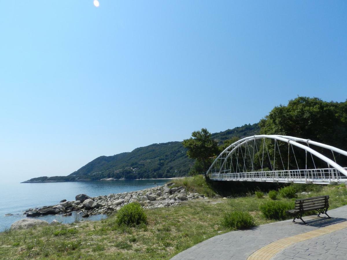 Amelia Beach Apartments Agios Ioannis  外观 照片