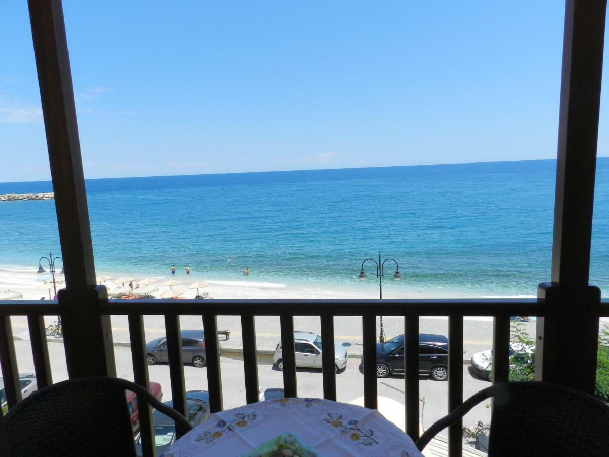 Amelia Beach Apartments Agios Ioannis  外观 照片